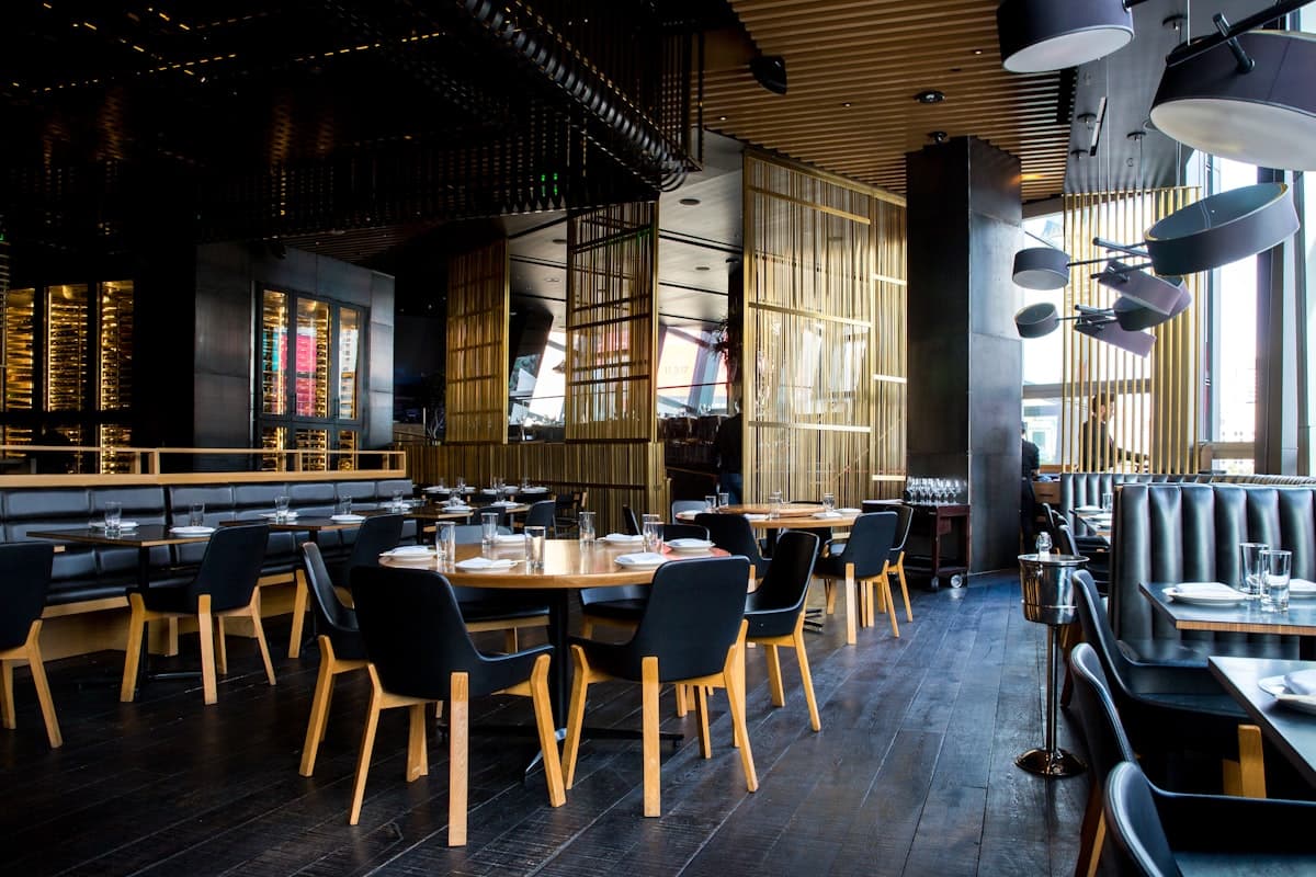Restaurant & Cafe Cleaning service